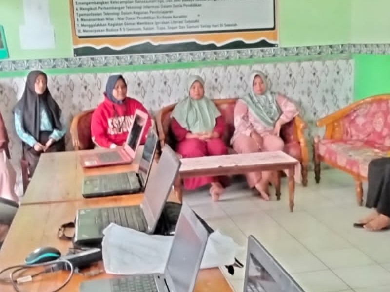 Rapat Koordinasi dengan Wali Murid Kelas 6 Tentang Pelaksanaan TKA